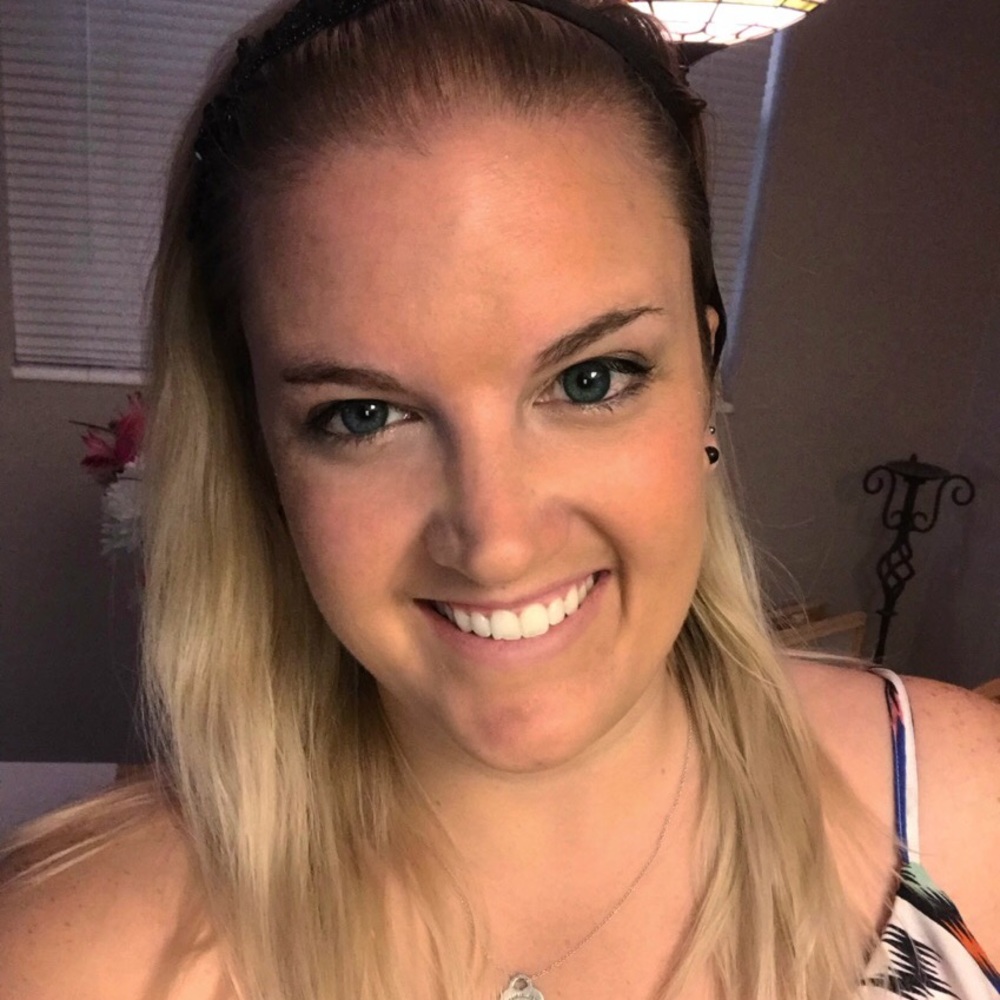 Meet your Posher, Sarah